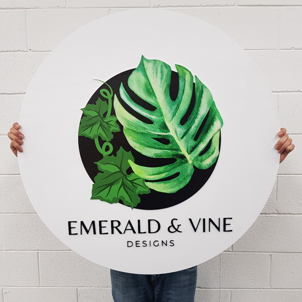 emerald and Vine 1000 x 1000